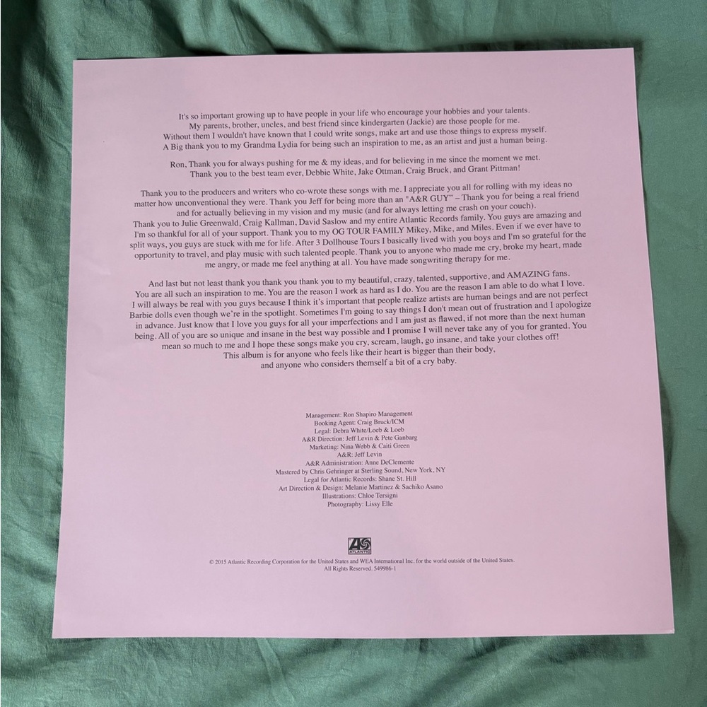 Melanie Martinez Crybaby Vinyl Record with Illustration Book - Picture 6 of 13